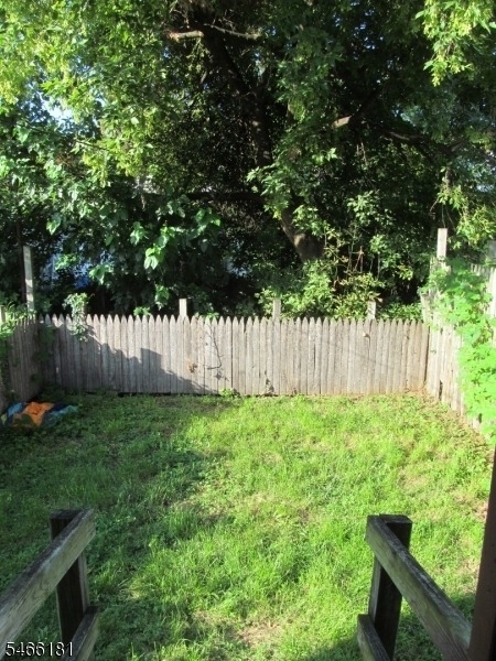33 Cedar Alley - Photo 11