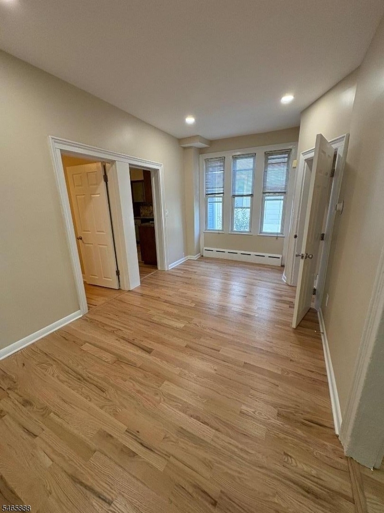 40 Mechanic St - Photo 3