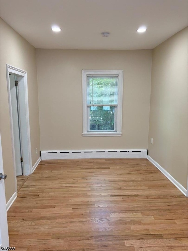 40 Mechanic St - Photo 1