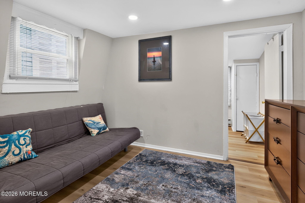 124 Broadway - Photo 19