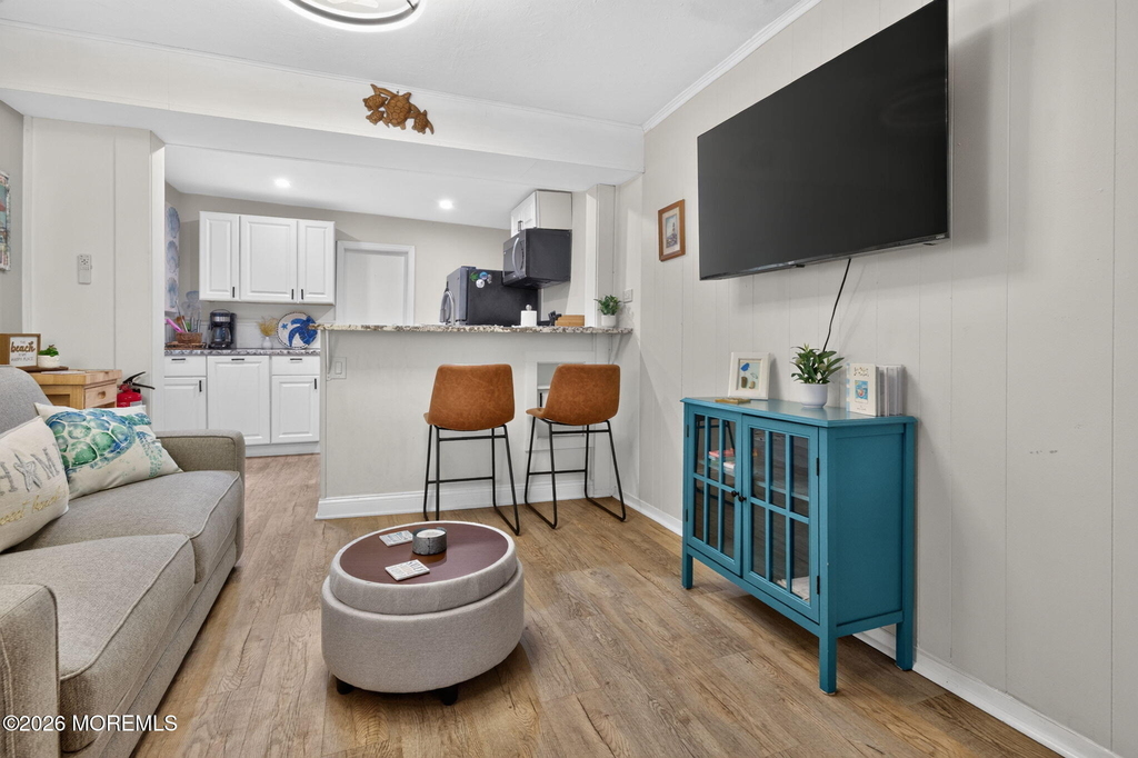 124 Broadway - Photo 4