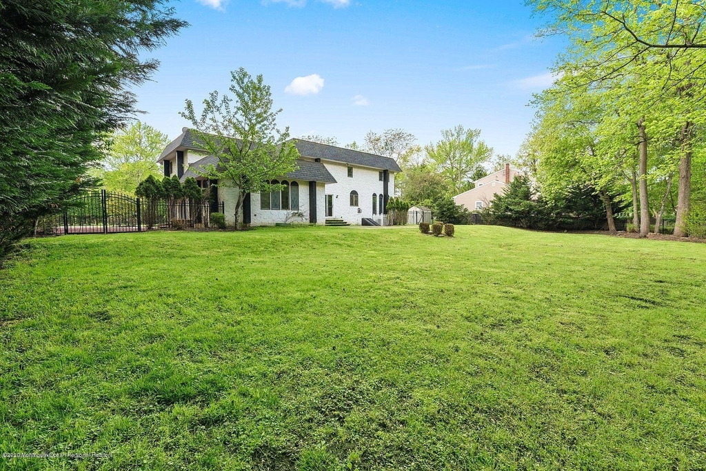 33 Heath Avenue - Photo 44