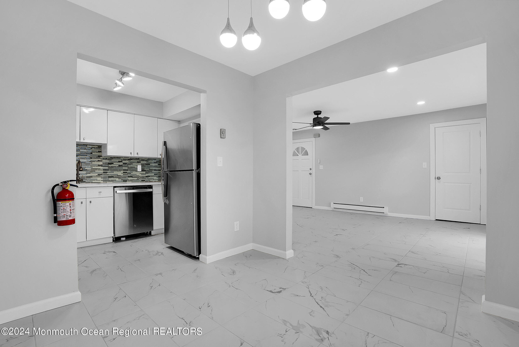 119 Avery Avenue - Photo 9