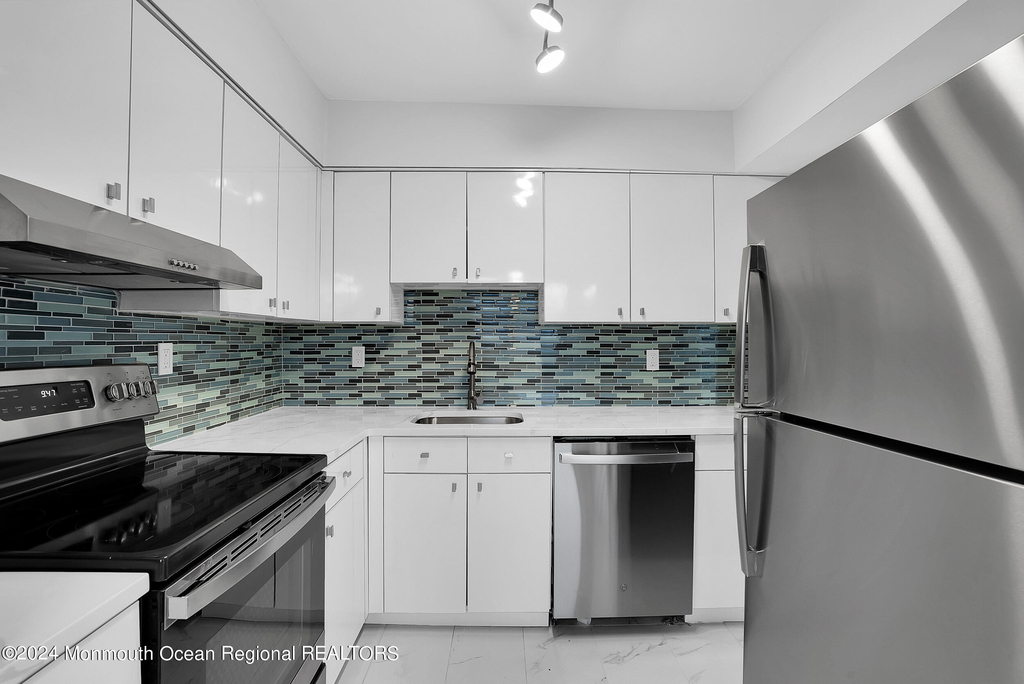 119 Avery Avenue - Photo 11