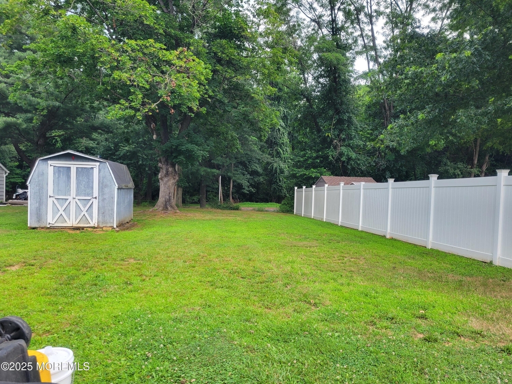 9 Holmes Terrace - Photo 13
