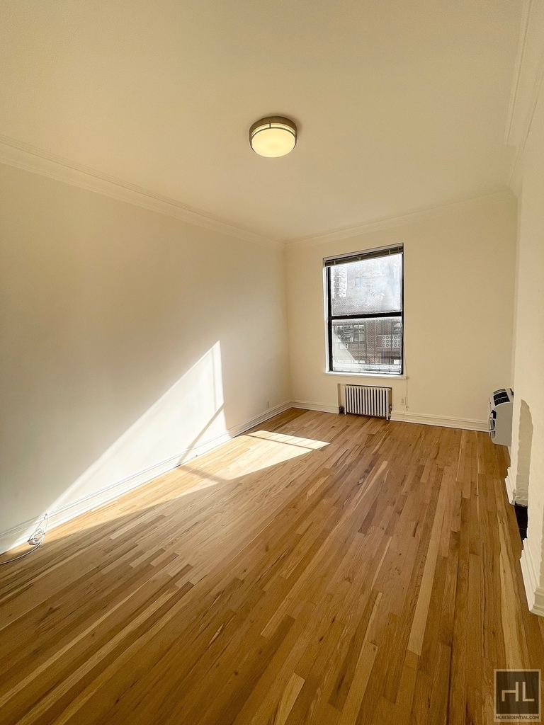 East 83rd Street - Photo 0