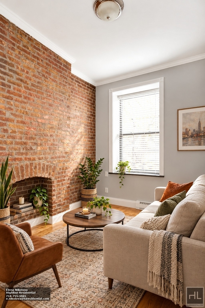 West 103rd Street - Photo 1