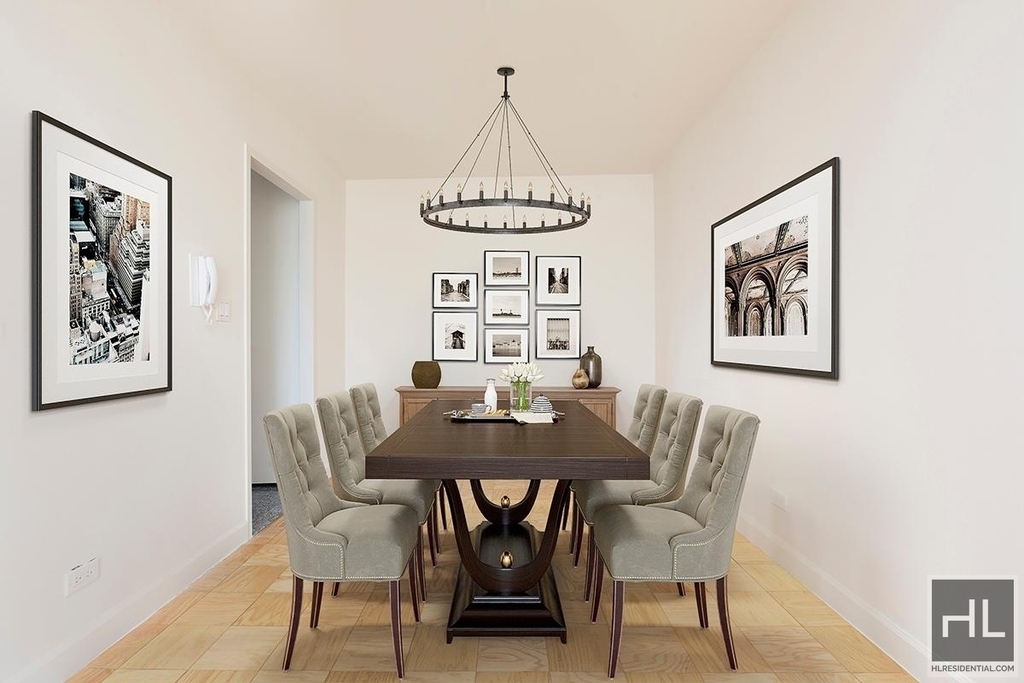 York Avenue - Photo 1
