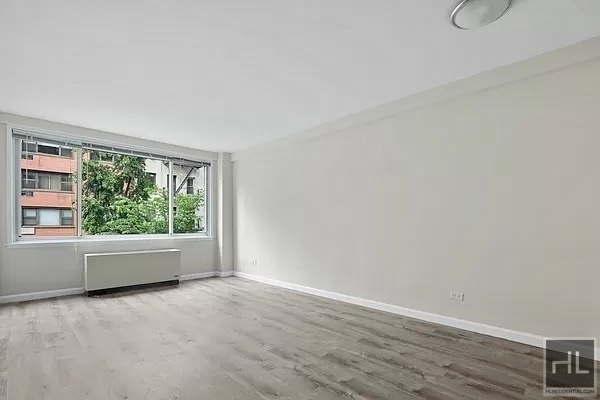East 51st Street - Photo 1