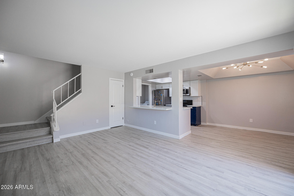 4403 E Riverside Street - Photo 3