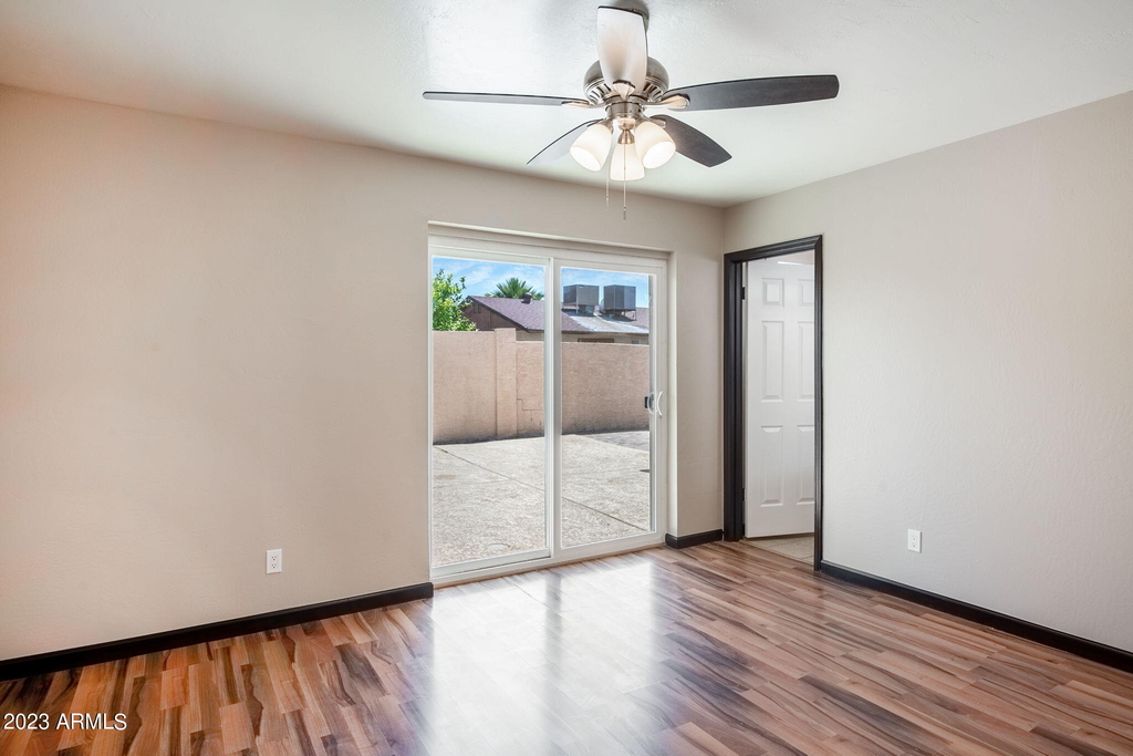 4662 W Kings Avenue - Photo 13