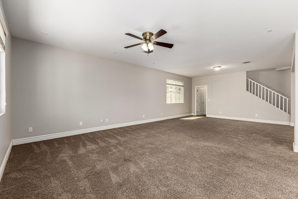 4307 E Yellowstone Place - Photo 17