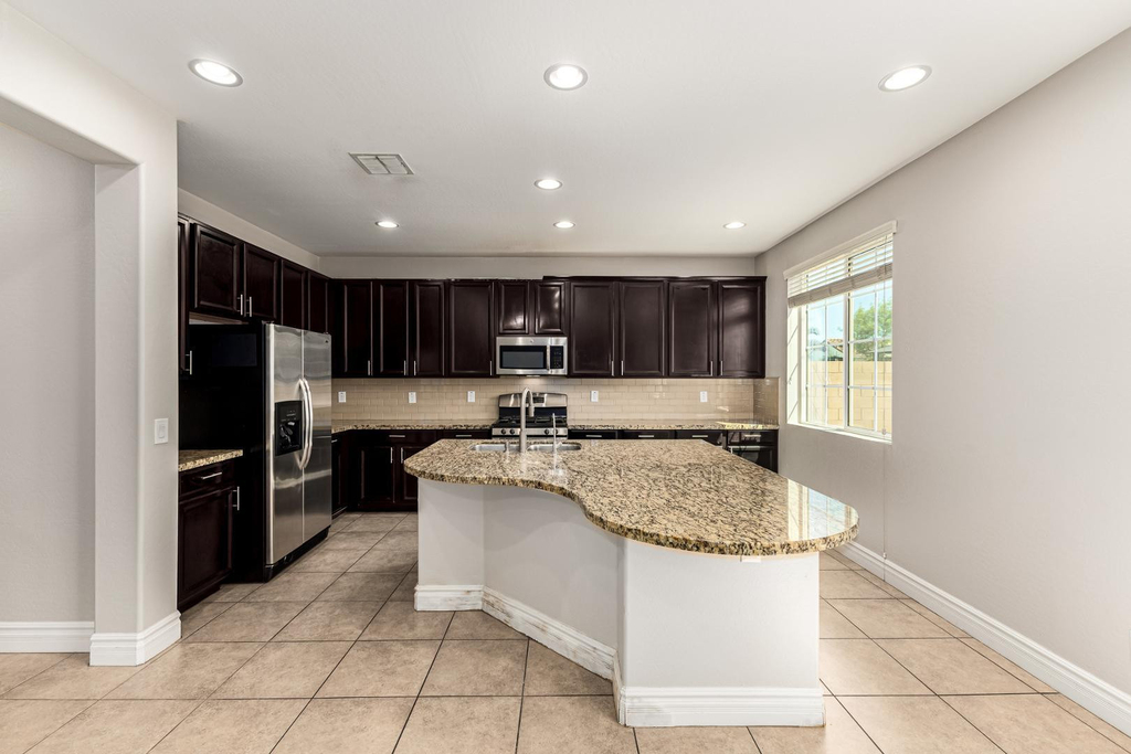 4307 E Yellowstone Place - Photo 46