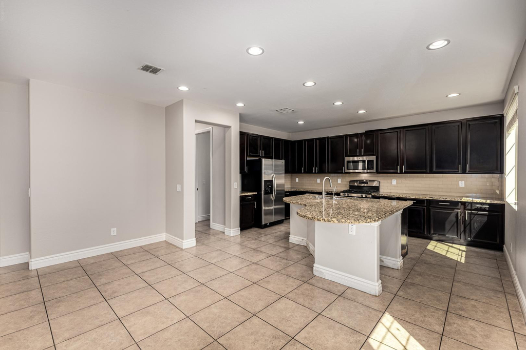 4307 E Yellowstone Place - Photo 29