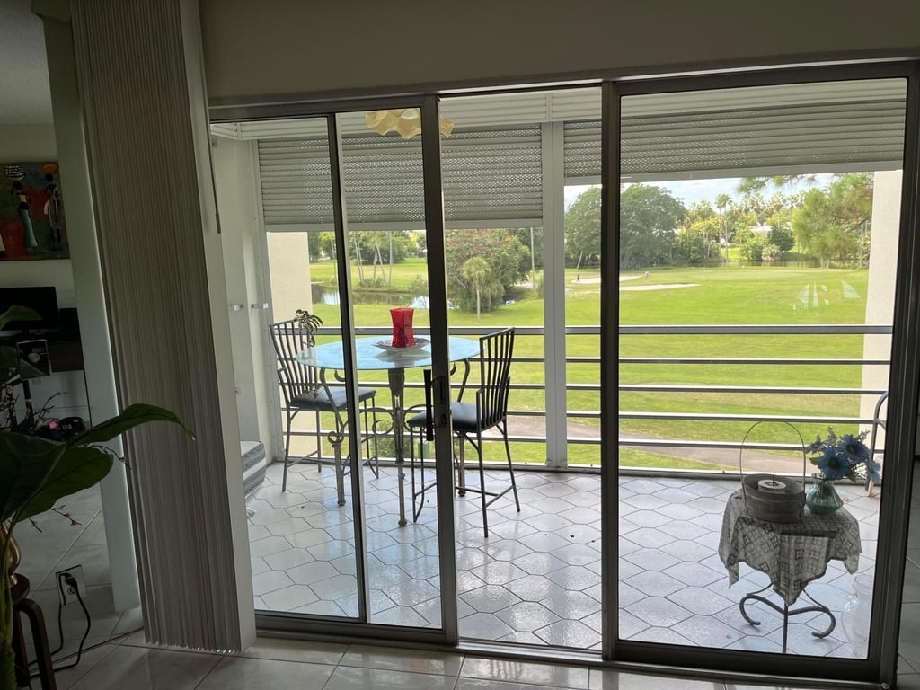 3871 Via Poinciana - Photo 15
