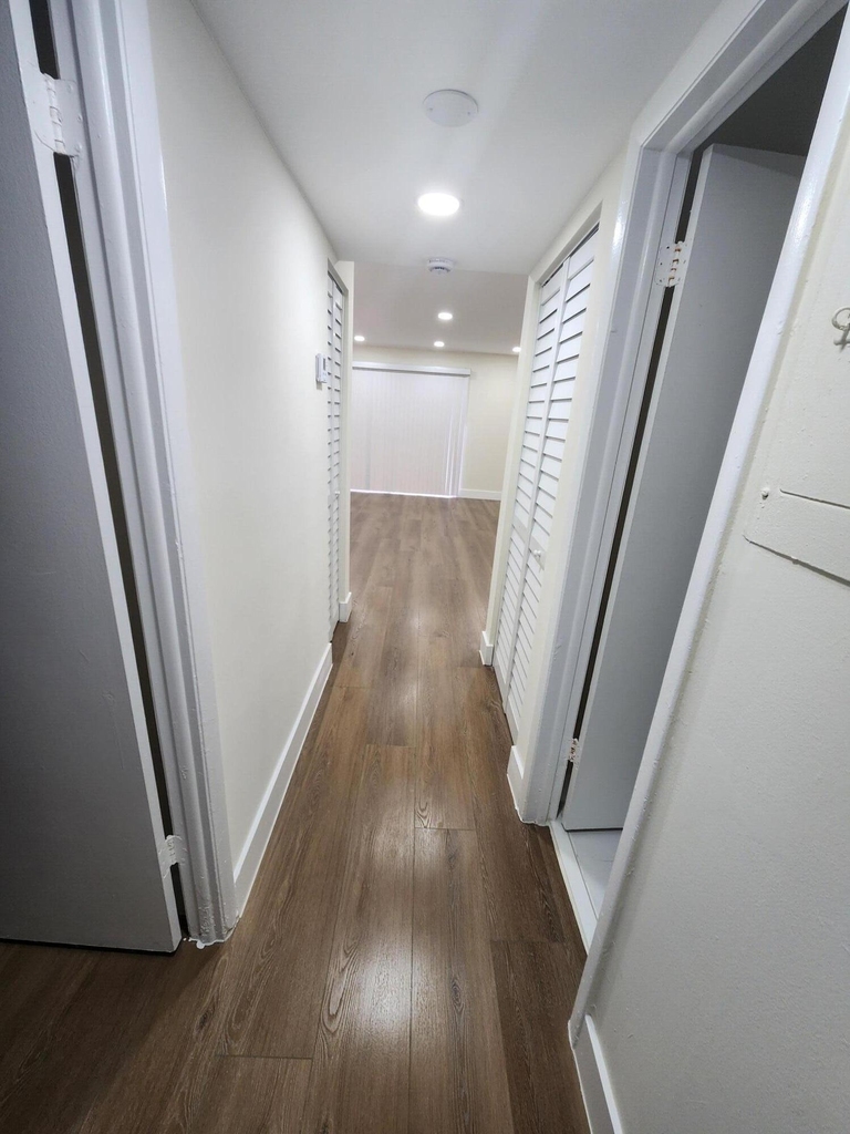 2011 Nw 46th Avenue - Photo 17