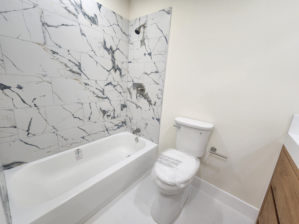 2011 Nw 46th Avenue - Photo 9