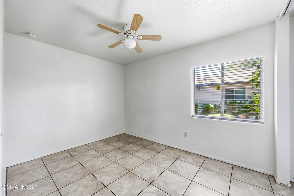 904 W Malibu Drive - Photo 19