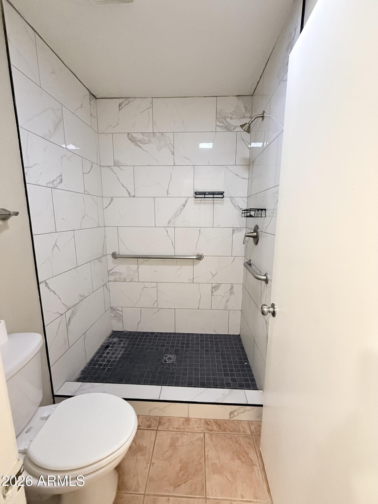 2913 W Woodridge Drive - Photo 8