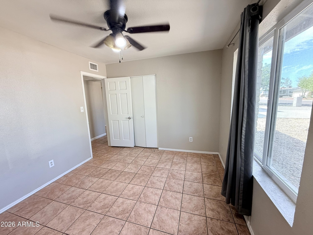 2913 W Woodridge Drive - Photo 16
