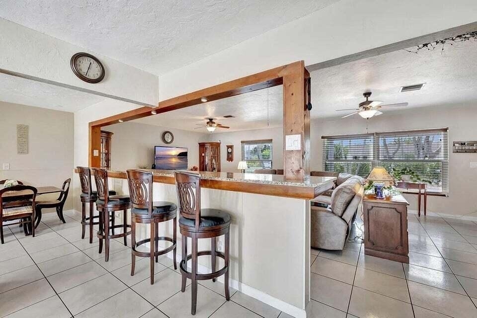 7187 Thompson Road - Photo 32