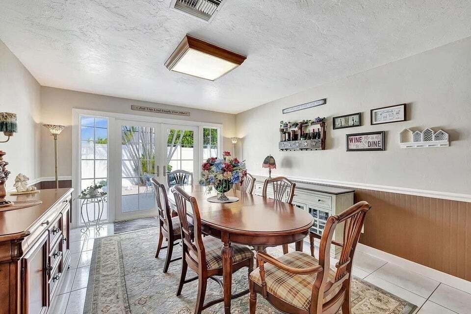 7187 Thompson Road - Photo 30