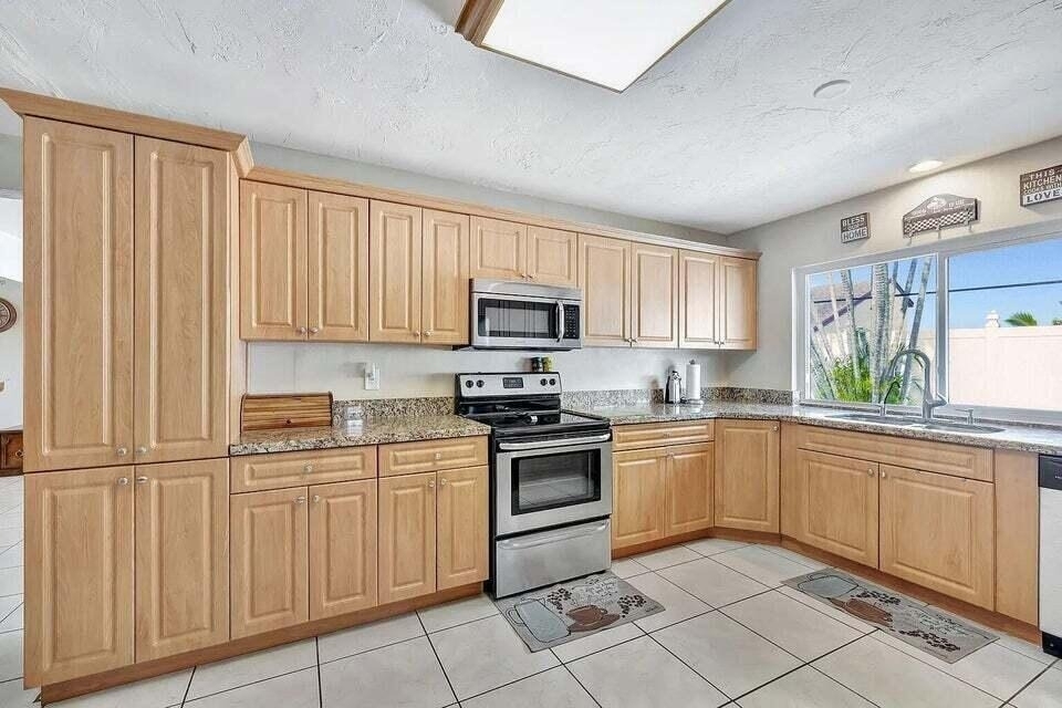 7187 Thompson Road - Photo 34