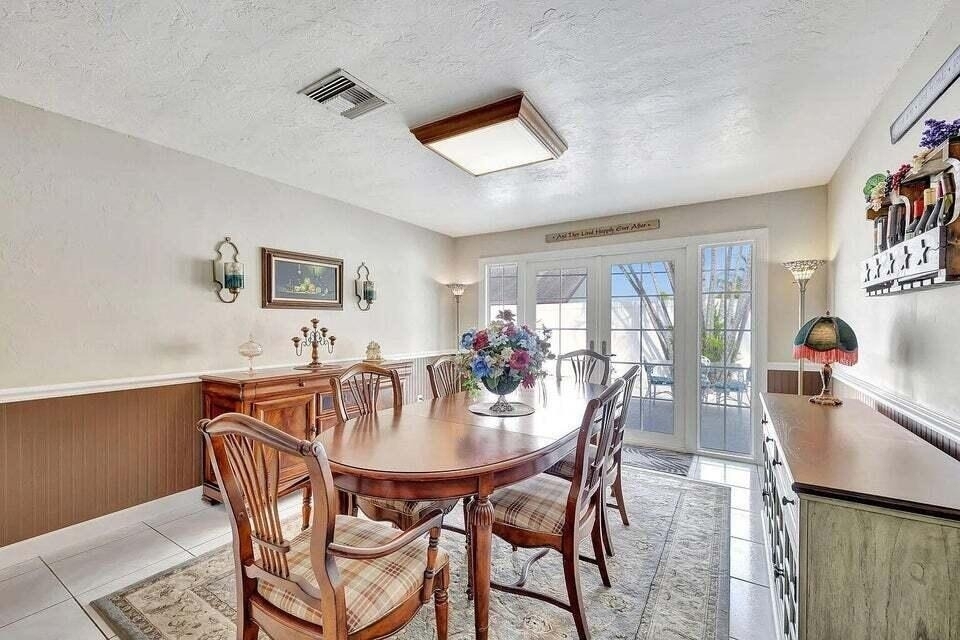 7187 Thompson Road - Photo 31