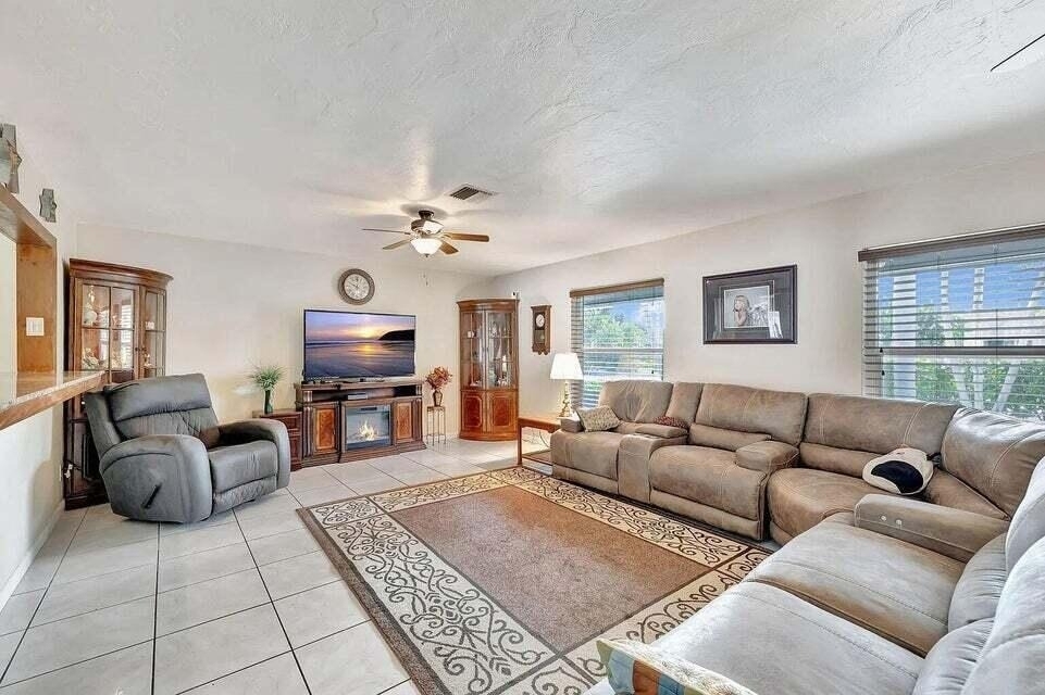 7187 Thompson Road - Photo 28