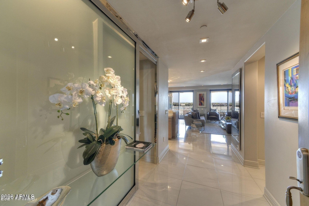 7181 E Camelback Road - Photo 3