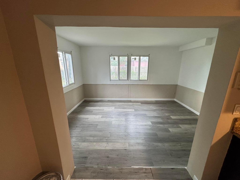 5215 Nw 16th Street - Photo 8