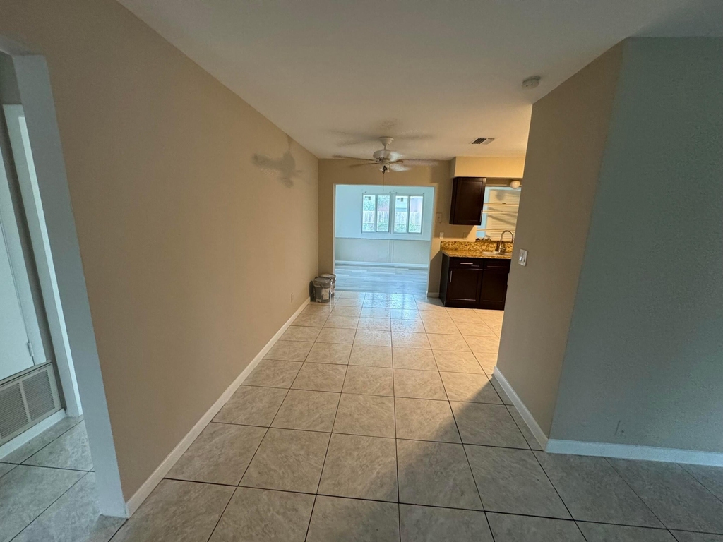 5215 Nw 16th Street - Photo 5