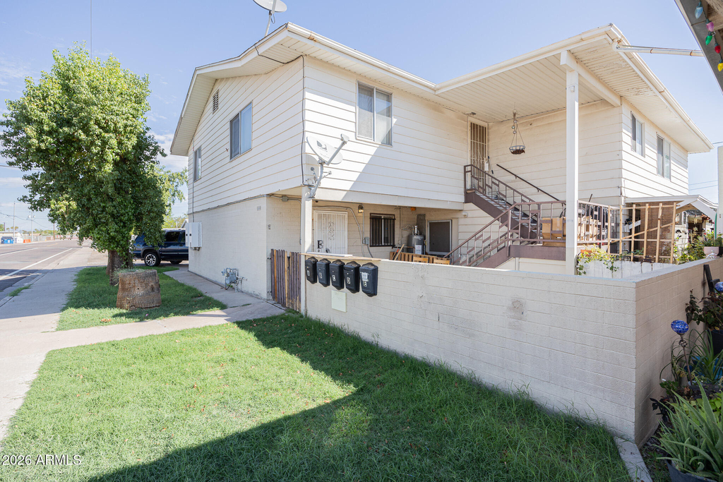 7153 N 62nd Avenue - Photo 0
