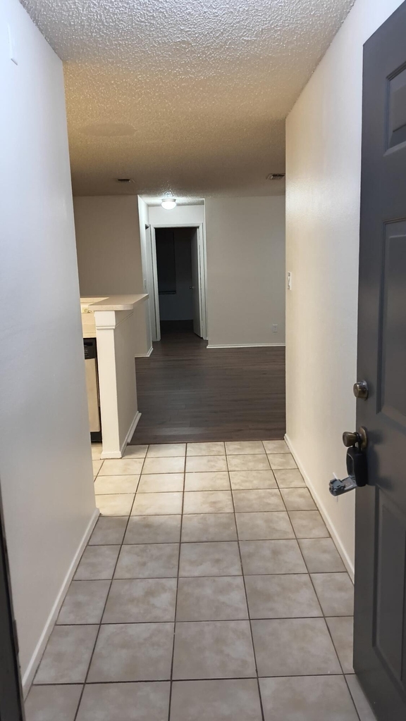 11295 W Atlantic Boulevard - Photo 5