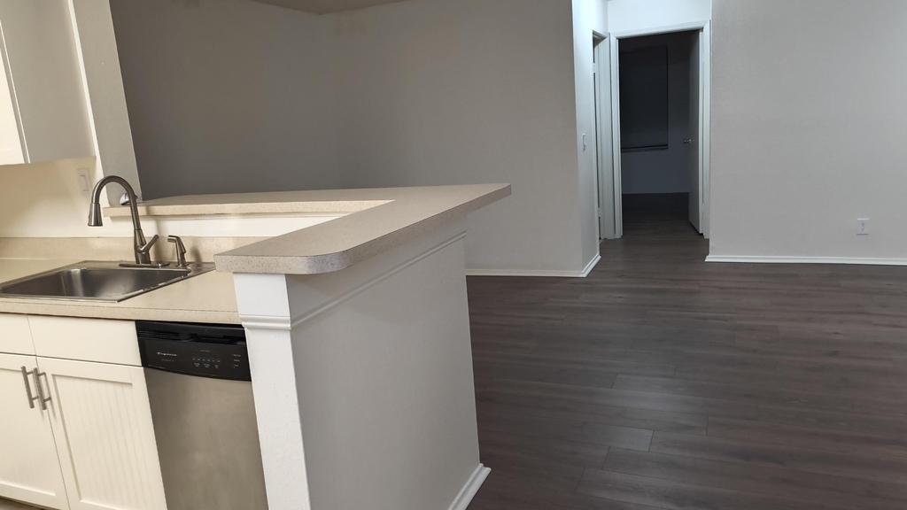 11295 W Atlantic Boulevard - Photo 6