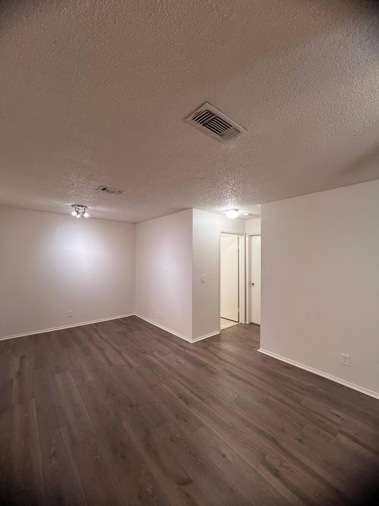 11295 W Atlantic Boulevard - Photo 12