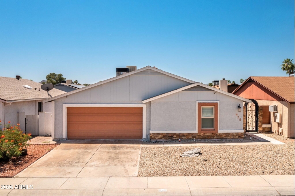 425 E Marco Polo Road - Photo 0