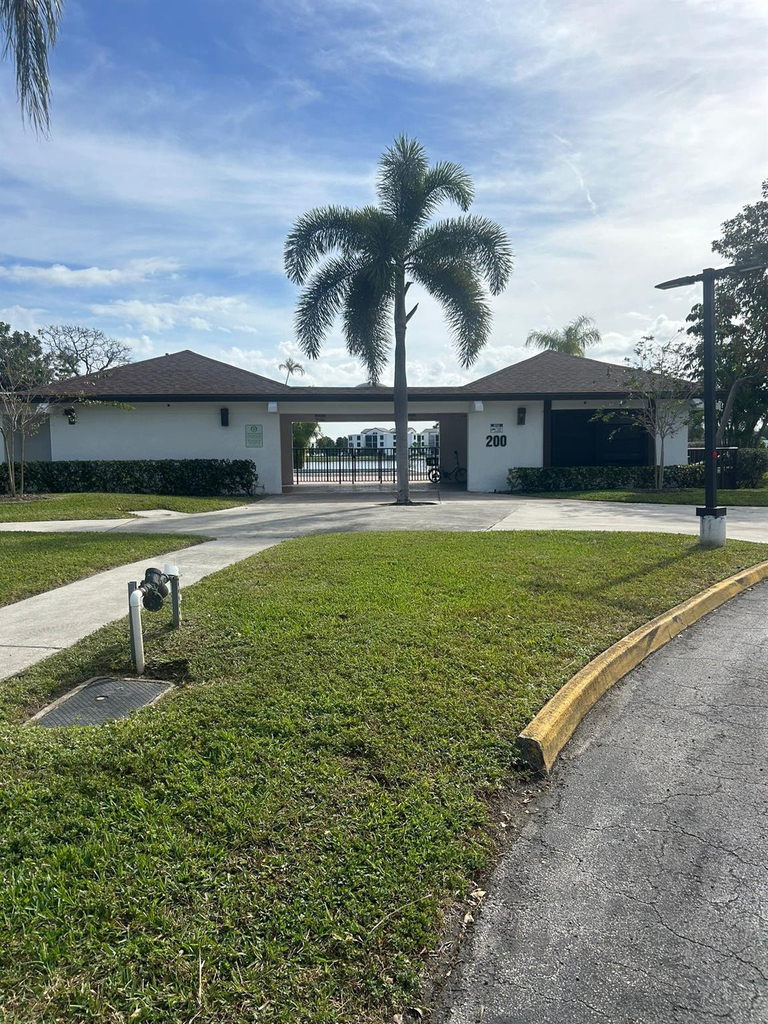 216 Lake Pointe Drive - Photo 19
