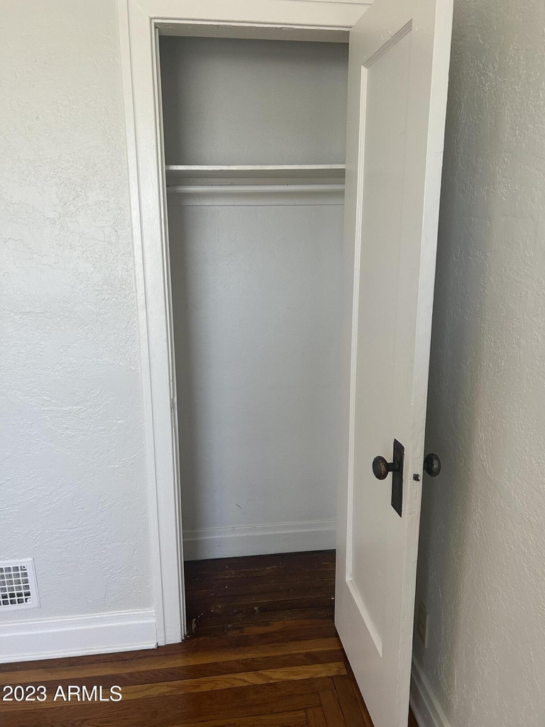 902 E Palm Lane - Photo 13