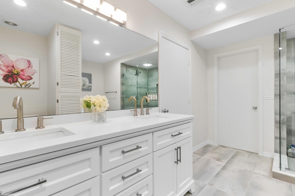 13477 Fountain View Boulevard - Photo 13