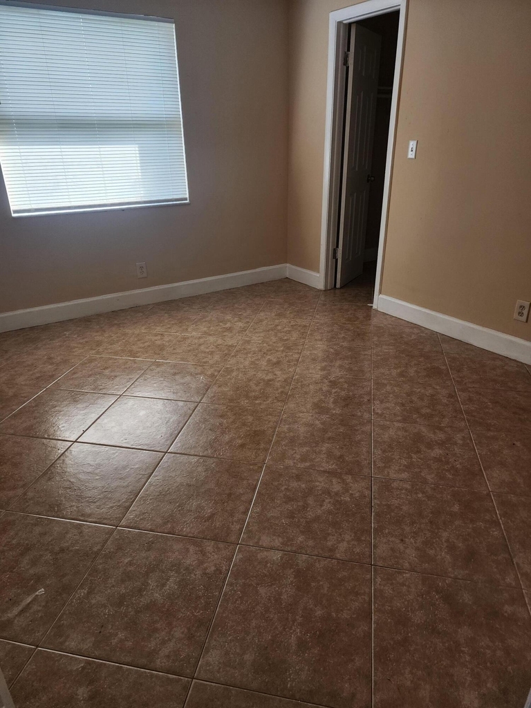 4150 Woodside Drive - Photo 2