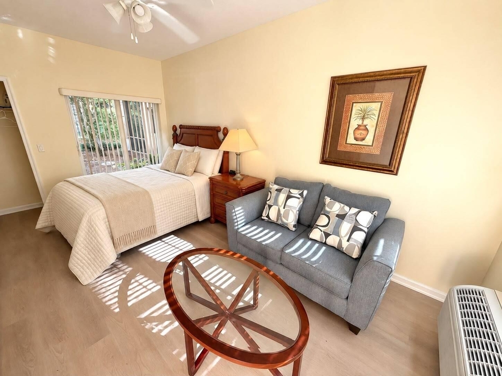 8319 Mulligan Circle - Photo 6