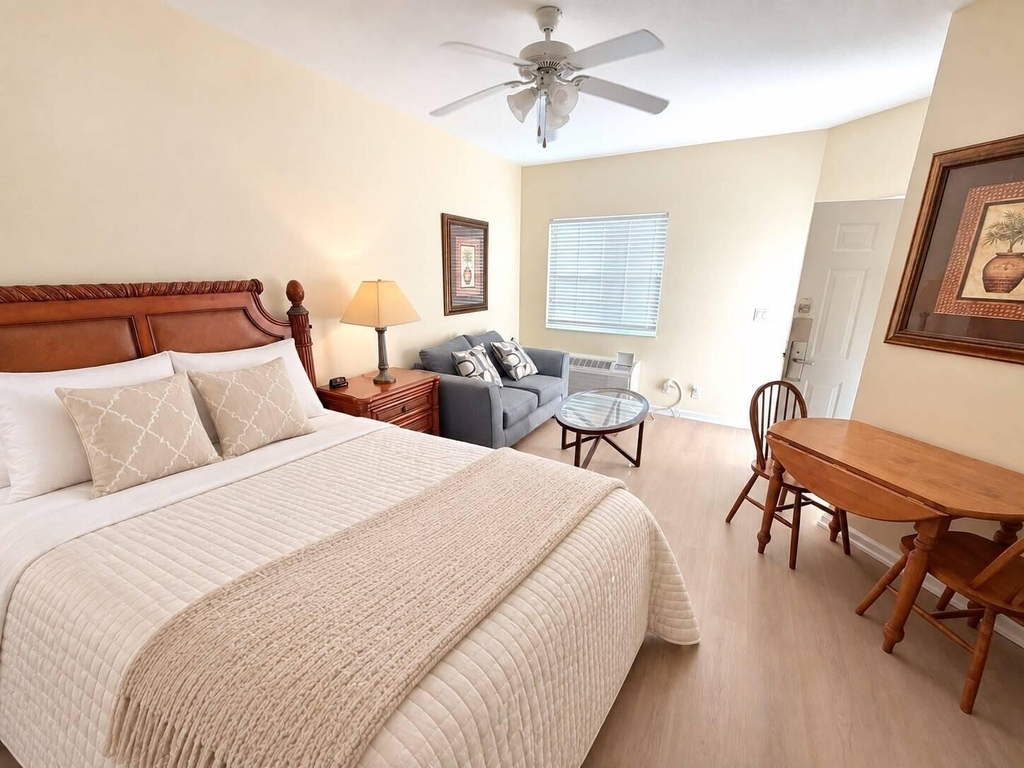 8319 Mulligan Circle - Photo 1