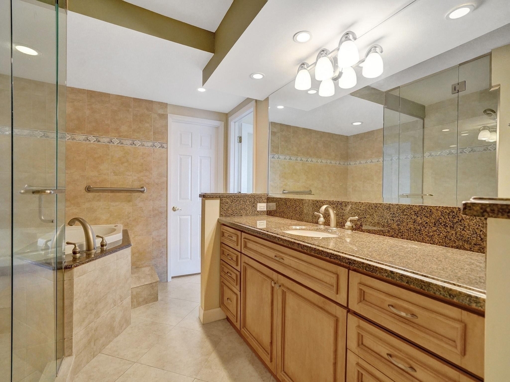 4280 Galt Ocean Drive - Photo 29