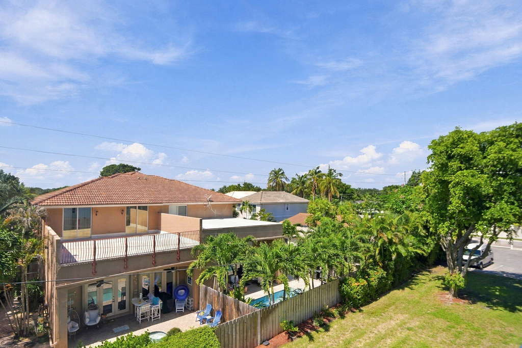 4629 Poinciana Street - Photo 28