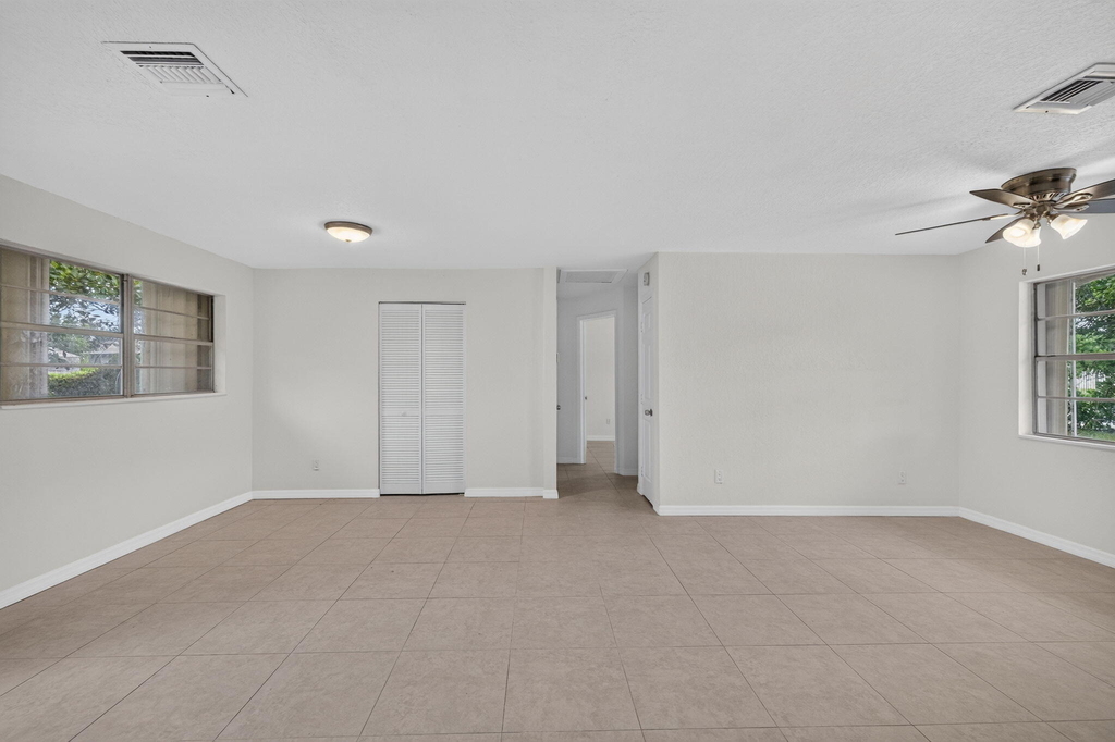 913 Se 10th Street - Photo 14