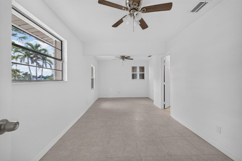 913 Se 10th Street - Photo 15