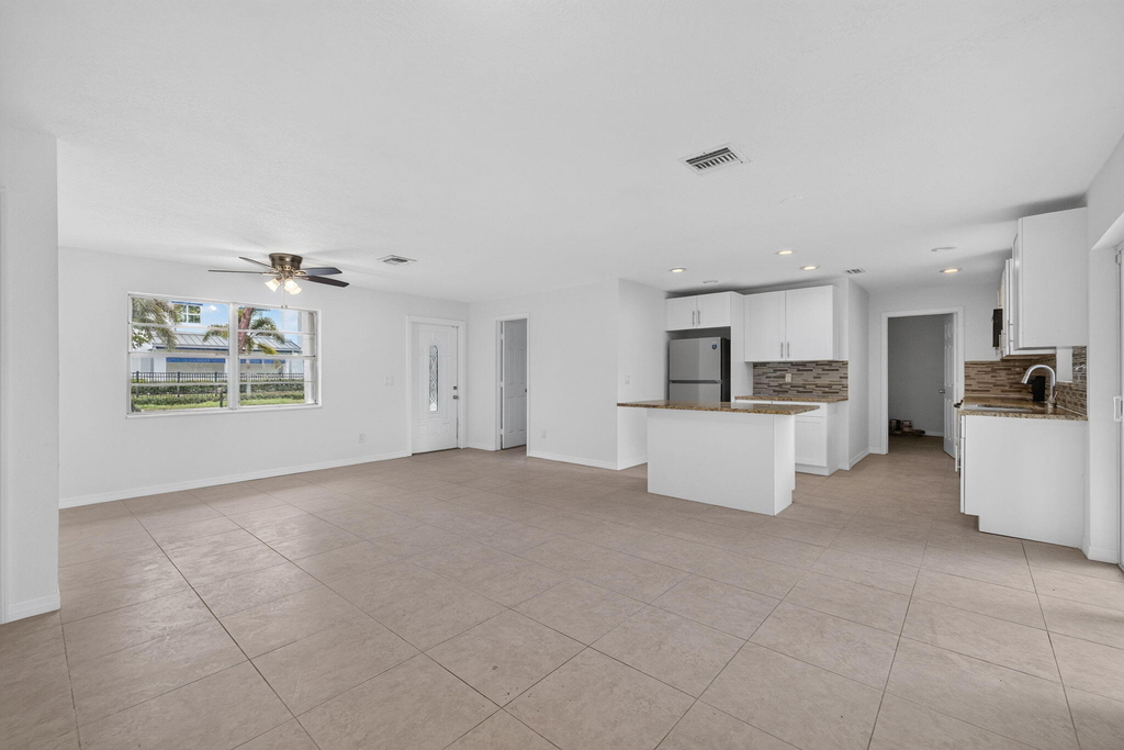 913 Se 10th Street - Photo 4