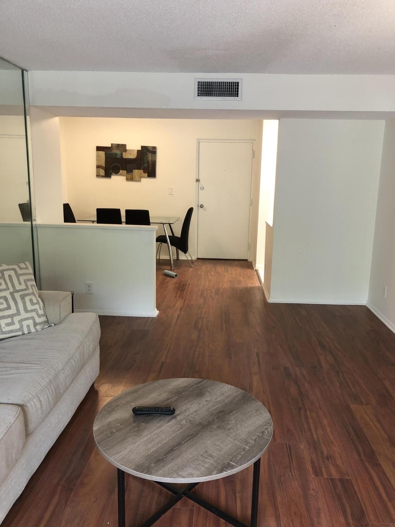 480 Nw 20th Street - Photo 18