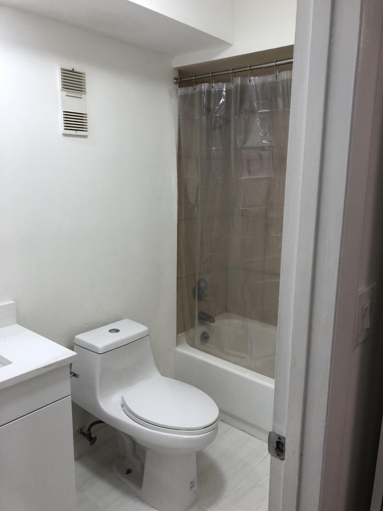 480 Nw 20th Street - Photo 6